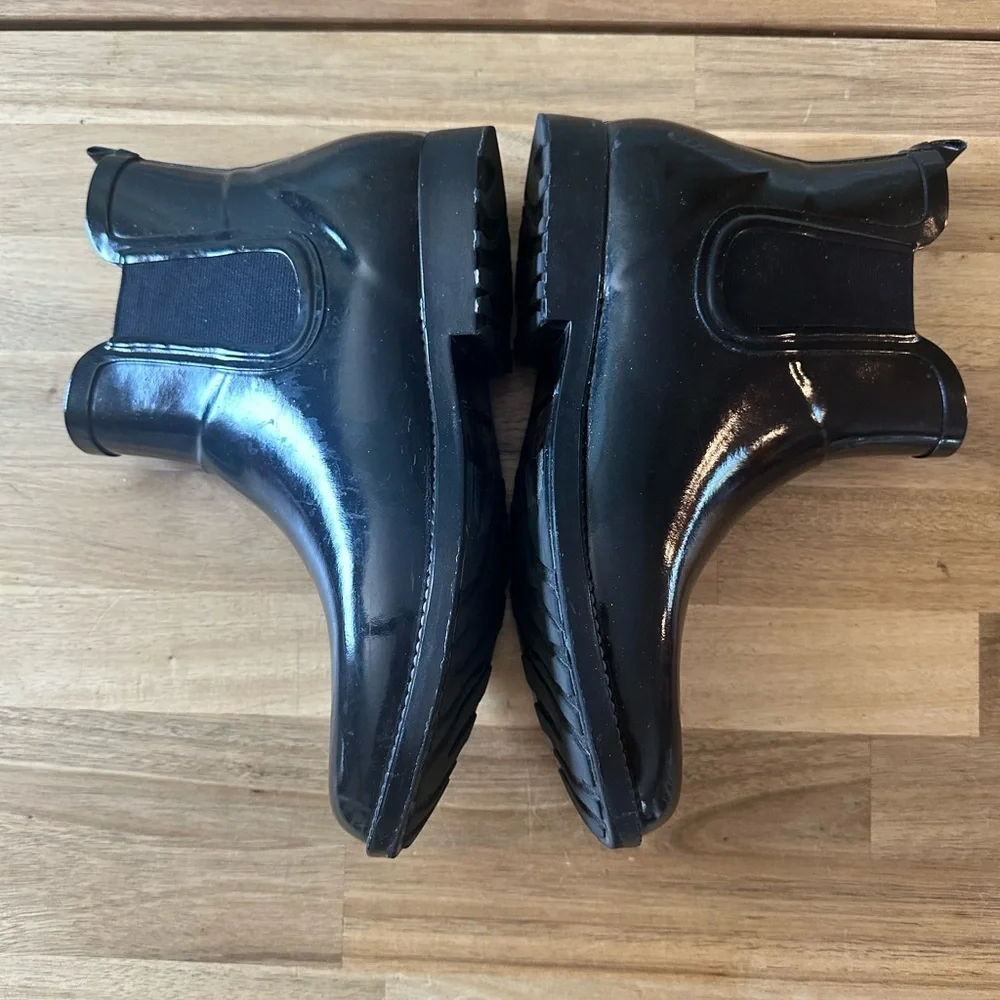 MICHAEL KORS waterproof ankle rain boots